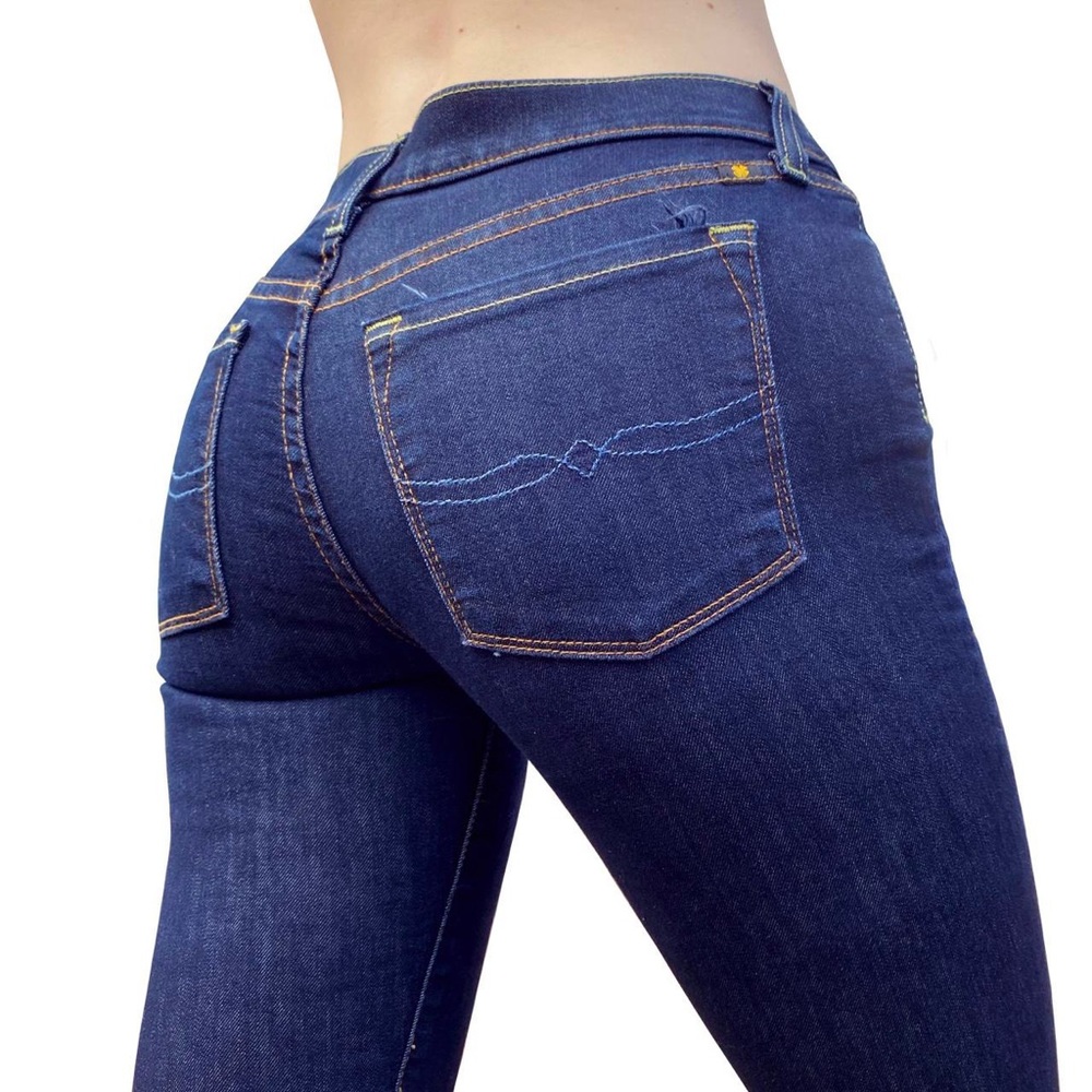 SOLD Lucky Brand Low Rise Skinny Jeans | Dark Wash | Size 2 / 26”